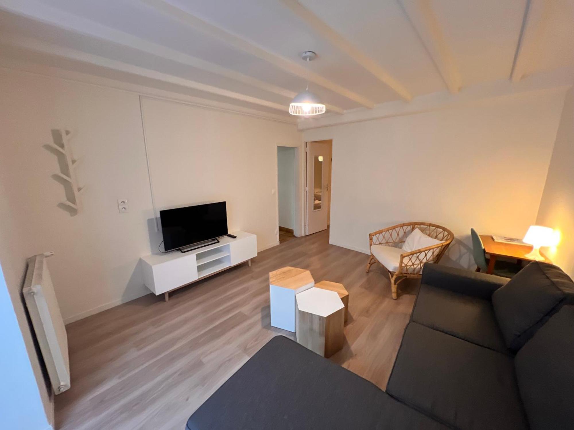 Rdc 9 Personnes, 2 Chambres, Wifi, Proche Du Centre * La Bourboule