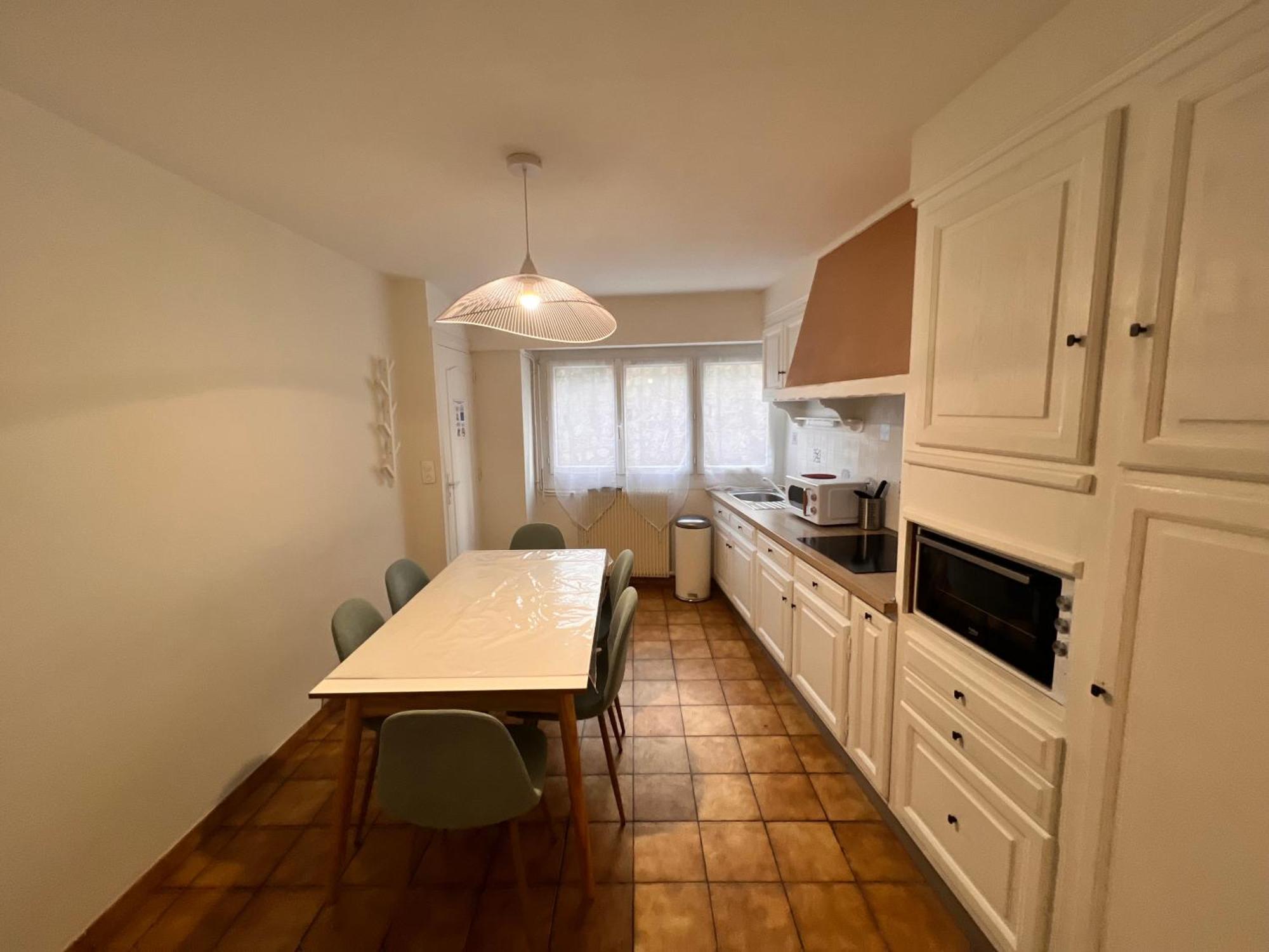 Rdc 9 Personnes, 2 Chambres, Wifi, Proche Du Centre Appartement La Bourboule