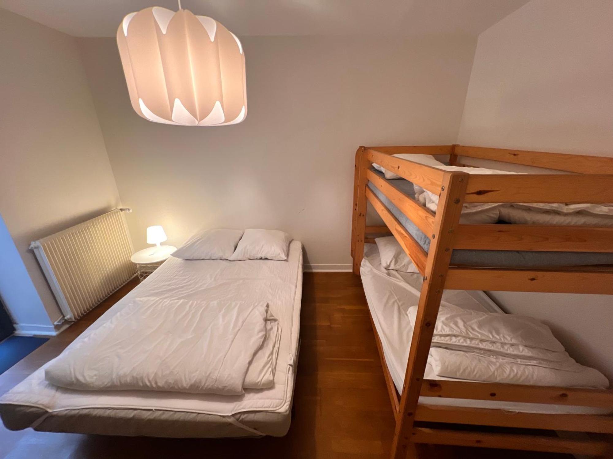 Rdc 9 Personnes, 2 Chambres, Wifi, Proche Du Centre Apartment